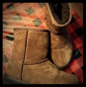 BearPaw boots